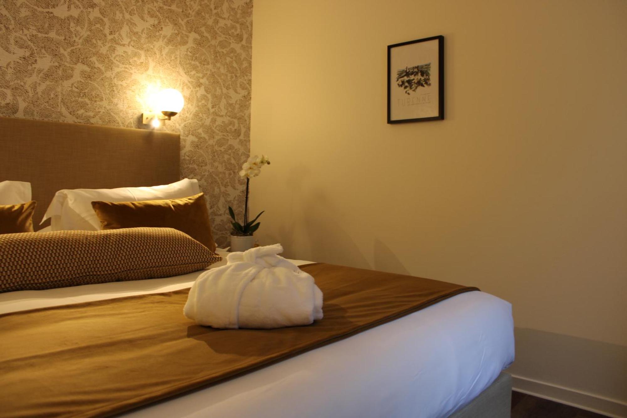 Hotel La Truffe Noire Брив ла Гайард Екстериор снимка
