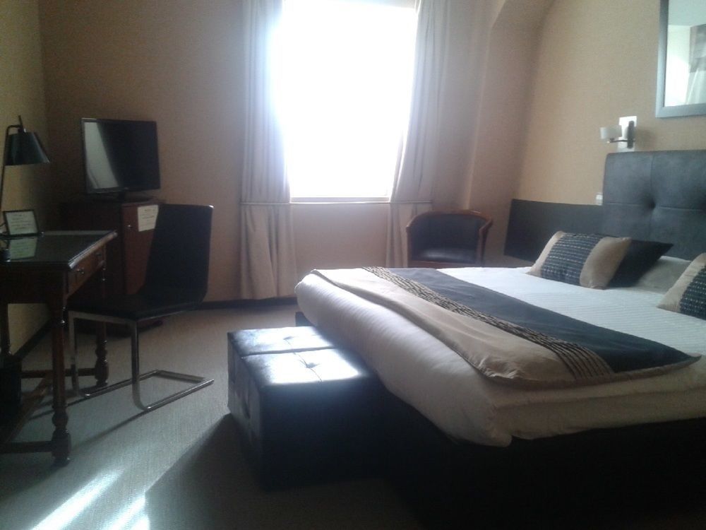 Hotel La Truffe Noire Брив ла Гайард Екстериор снимка